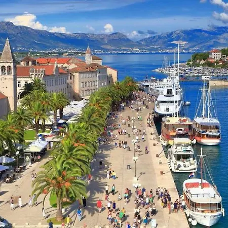Apartment Magnolia 4* Luxury In Town Center Trogir