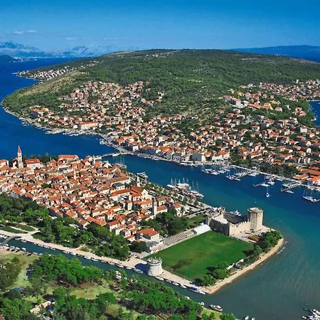 Apartment Magnolia 4* Luxury In Town Center Trogir