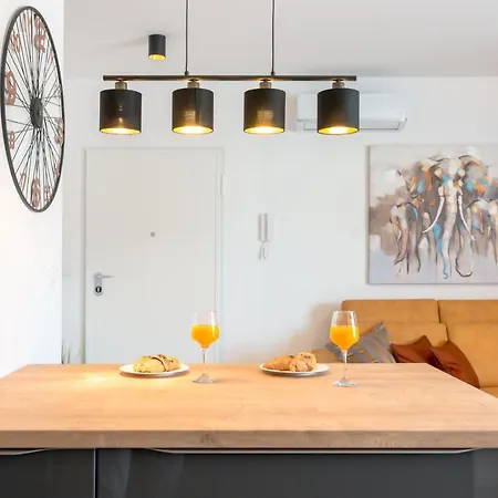 Magnolia 4* Luxury In Town Center Trogir